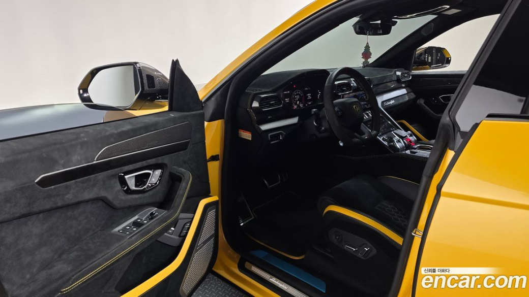Lamborghini Urus 4.0 V8 Performante, 2024