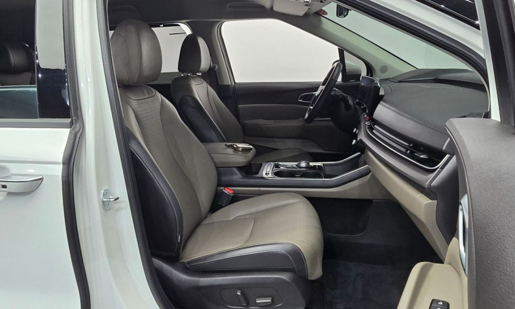 Kia Carnival 7-Seater Noblesse, 2025