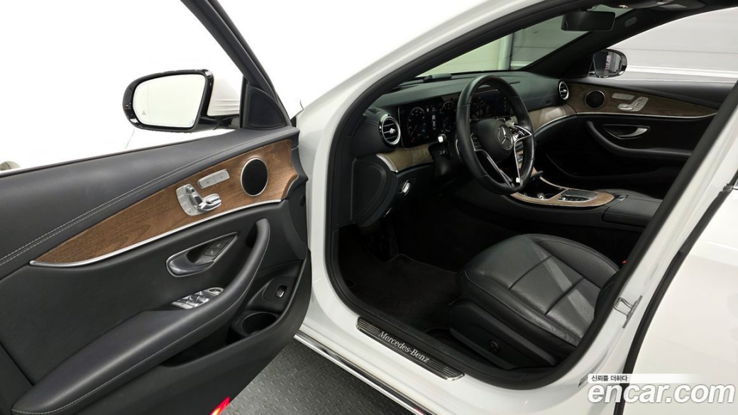 Mercedes-Benz E-Class E250 Exclusive, 2022