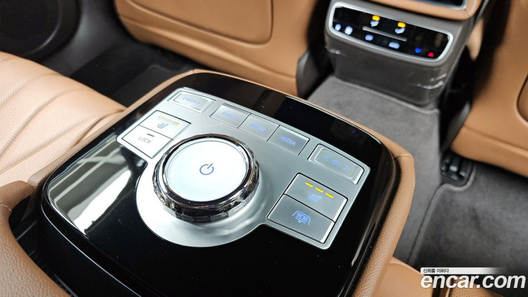 Genesis G80 Gasoline 2.5 Turbo AWD, 2023