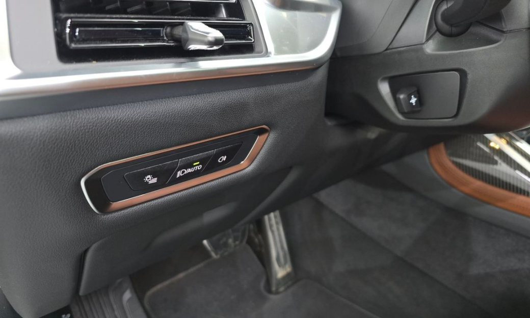 BMW X7 xDrive 40i M Sport 6STR, 2025