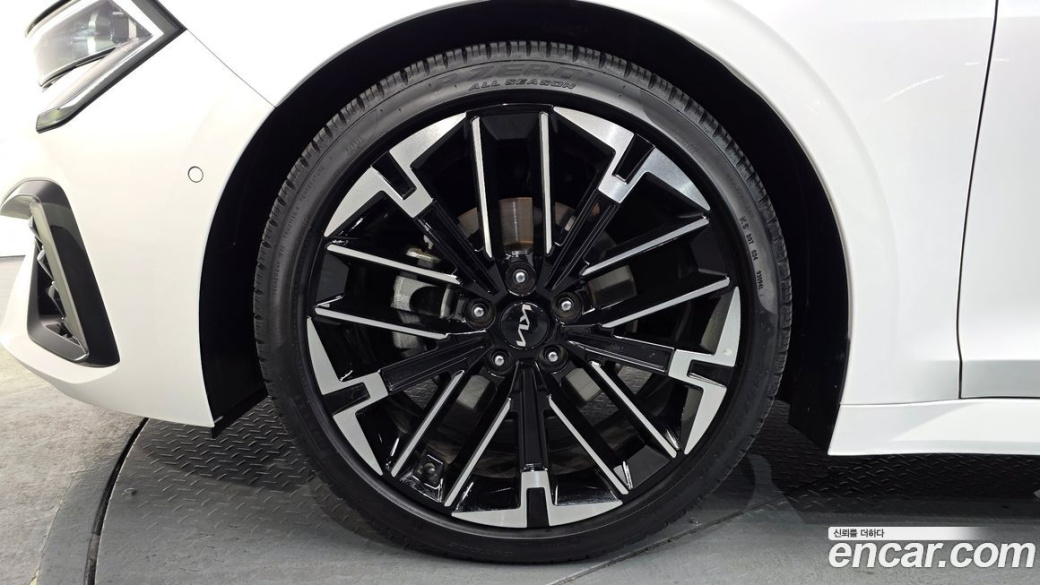 Kia K5 1.6 Turbo, 2024