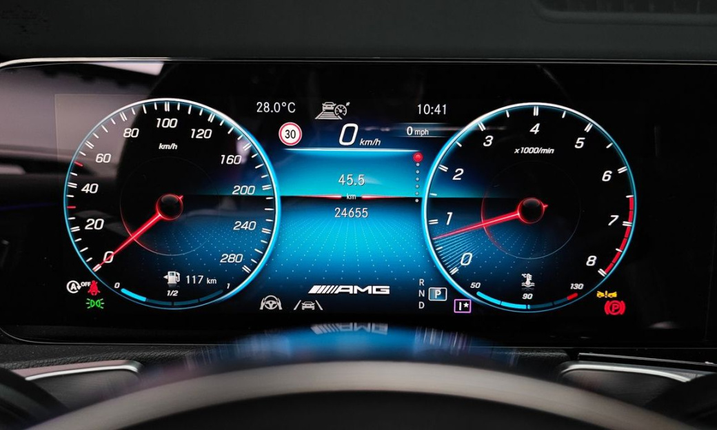 Mercedes-Benz GLB-Class AMG GLB35 4MATIC, 2023
