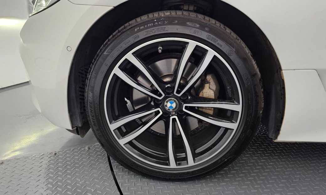 BMW Gran Turismo 630i xDrive Luxury, 2023
