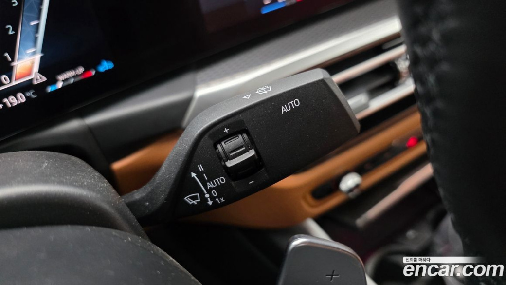 BMW 3-Series 320i M Sport, 2023