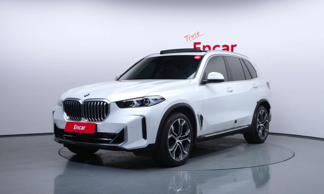 BMW X5 xDrive 40i xLine, 2025