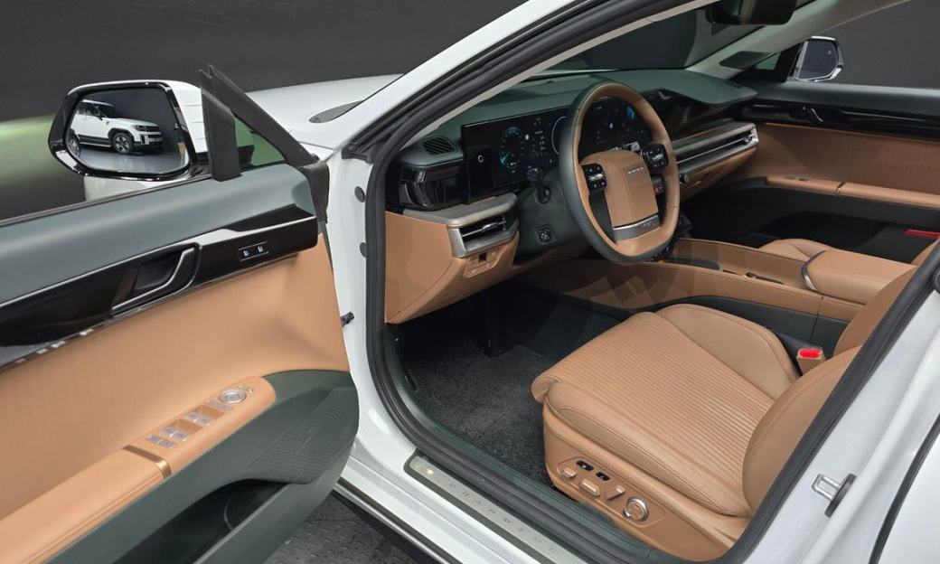 Hyundai Grandeur 2,5 Gasoline 2WD, 2024