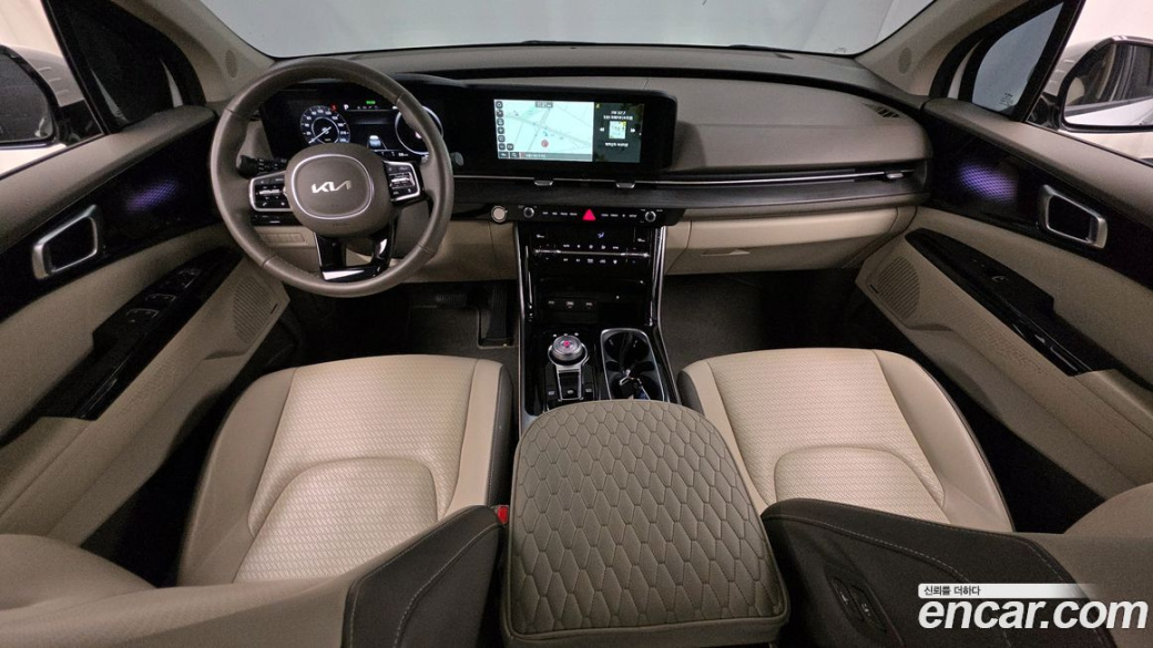 Kia Carnival 9-Seater Signature, 2023