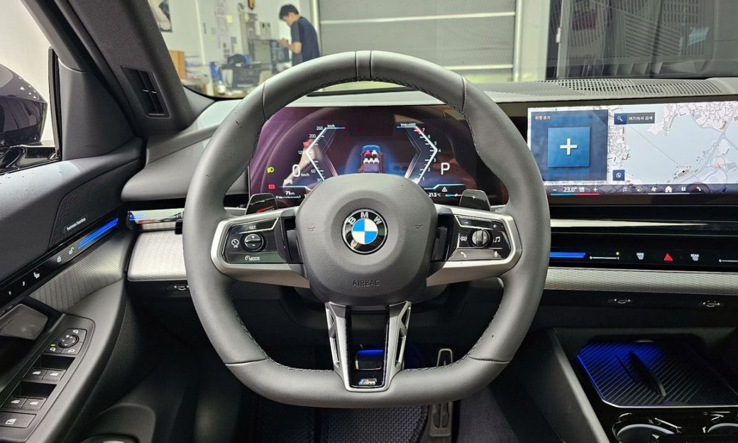 BMW 5-Series 520i M Sport, 2024