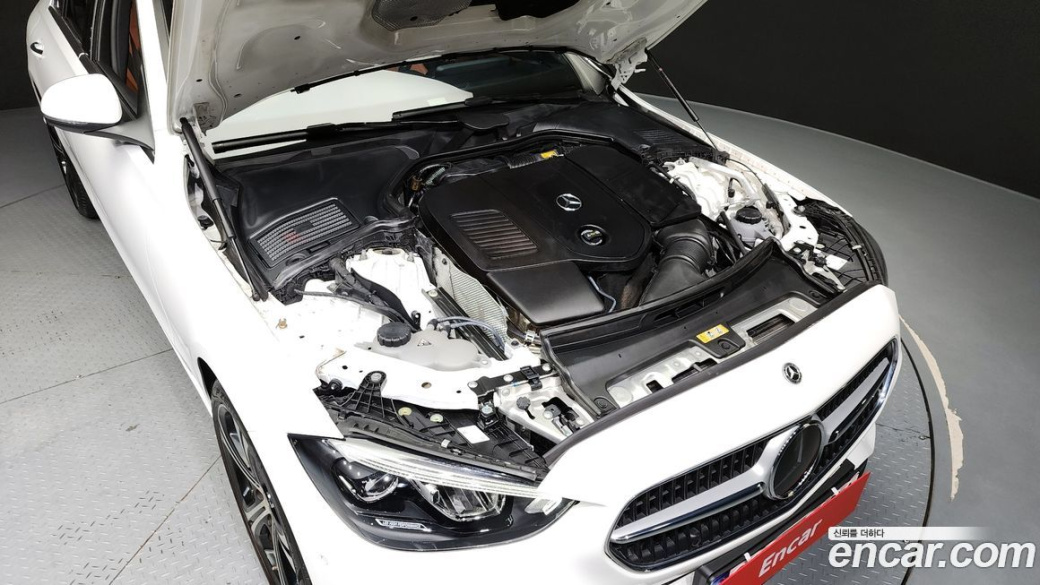 Mercedes-Benz C-Class C300 4MATIC Avantgarde, 2023