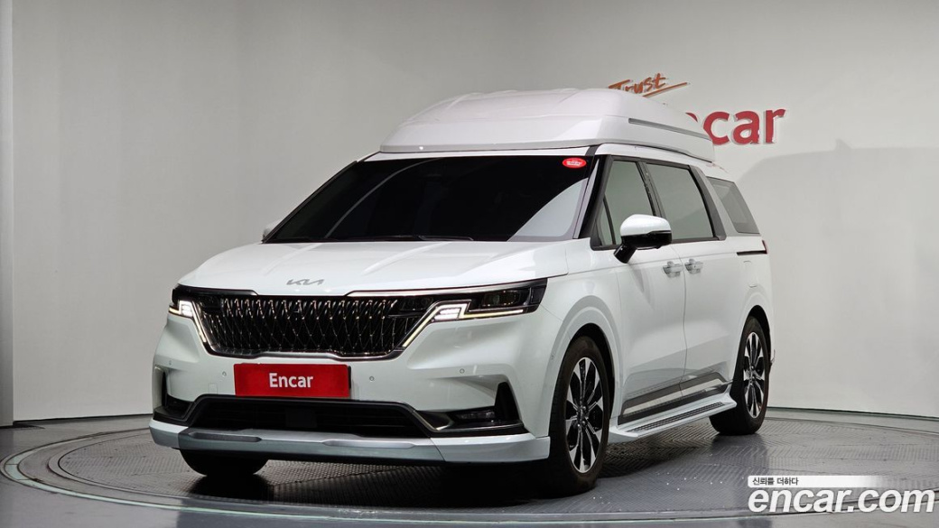 Kia Carnival 9-Seater Hi-Limousine, 2022