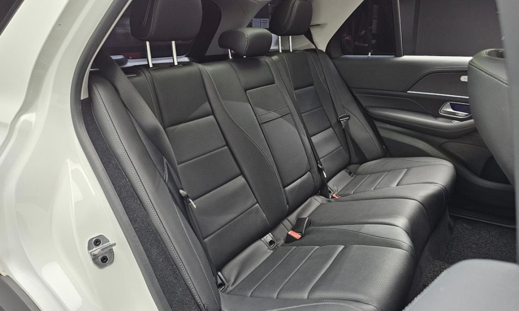 Mercedes-Benz GLE-Class GLE300d 4MATIC, 2024
