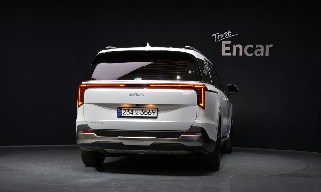 Kia Carnival 9-Seater Noblesse, 2025