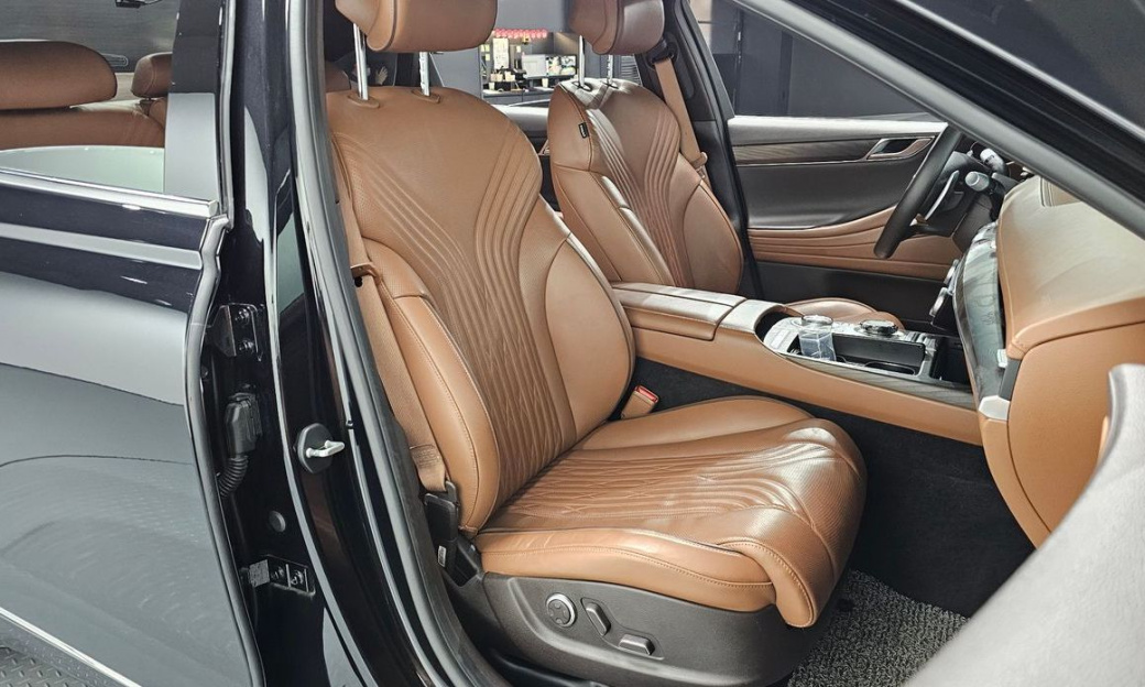 Genesis G80 Gasoline 2.5 Turbo AWD, 2023