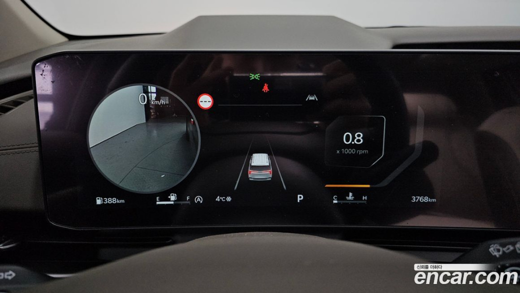 Kia Carnival 7-Seater Gravity, 2025