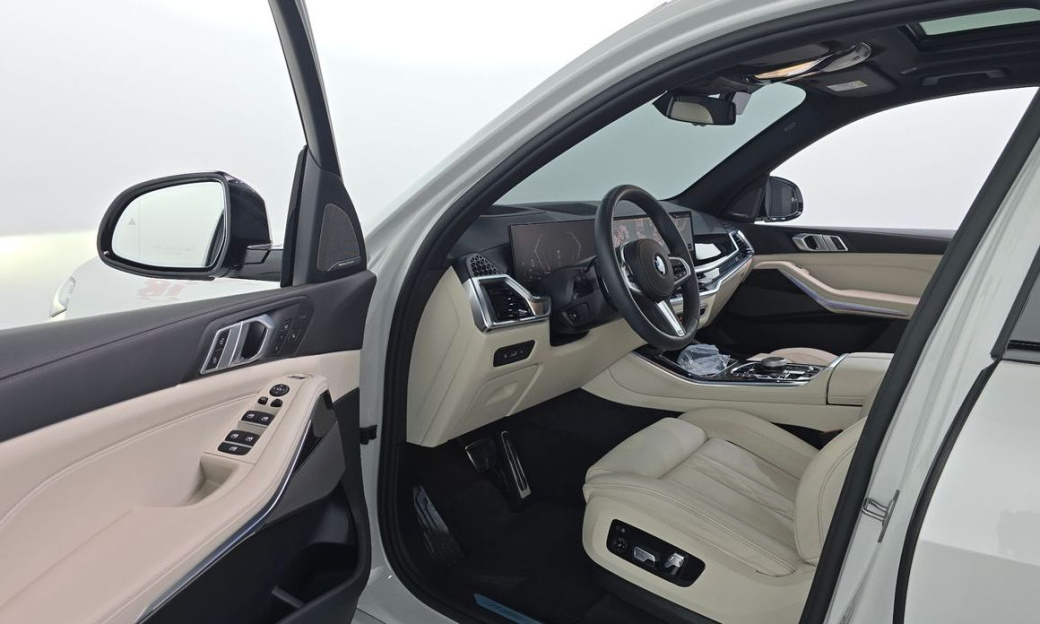 BMW X5 xDrive 30d M Sport, 2025
