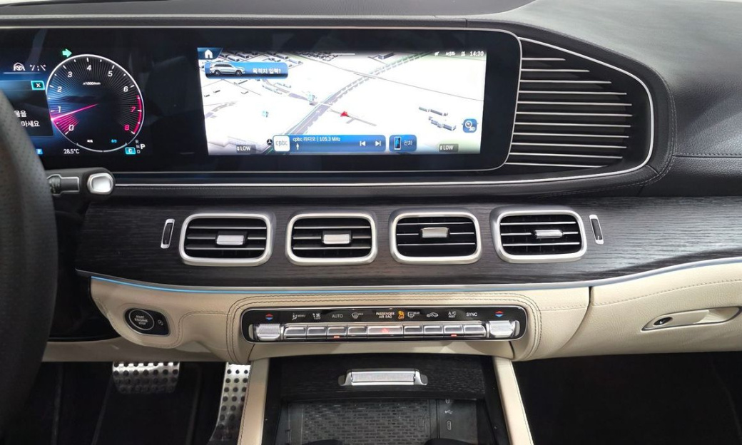 Mercedes-Benz GLS-Class GLS450 4MATIC, 2025