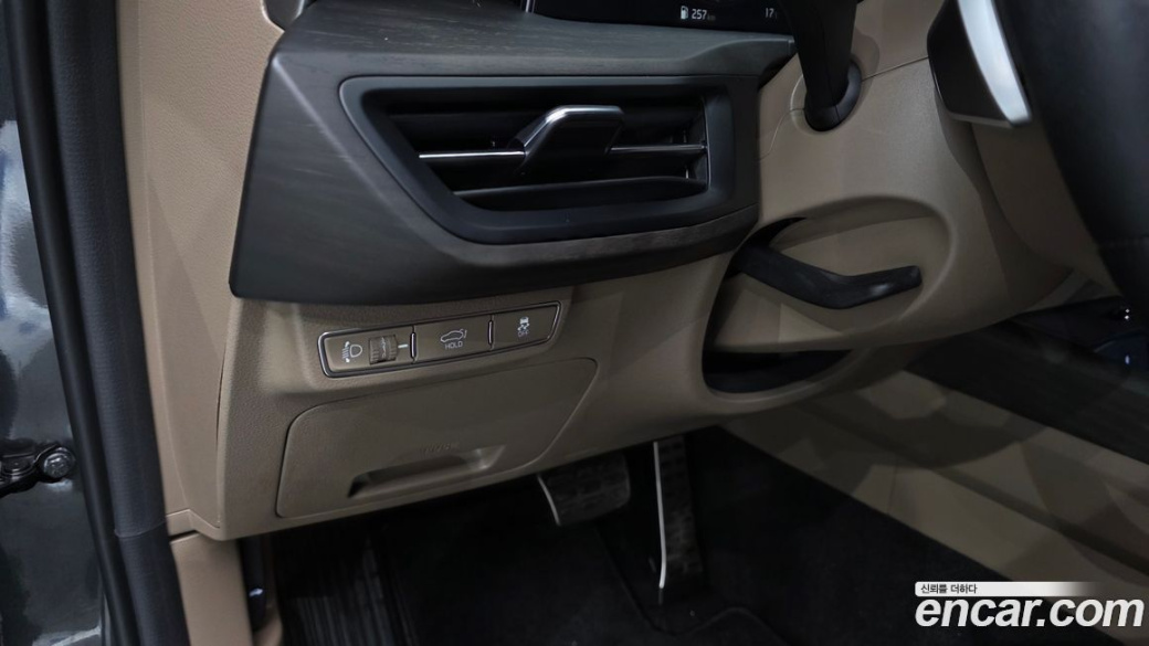 Kia K8 2.5 Gasoline 2WD, 2024