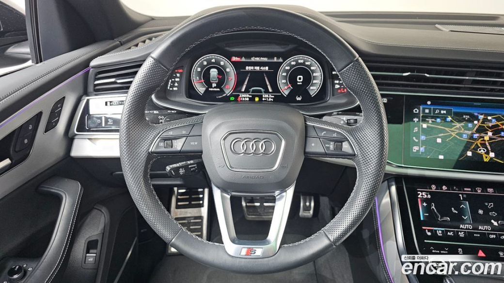 Audi Q8 55 TFSI Quattro Premium, 2023