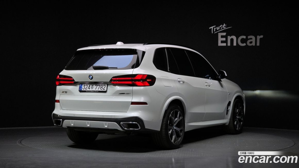 BMW X5 xDrive 40i M Sport, 2025