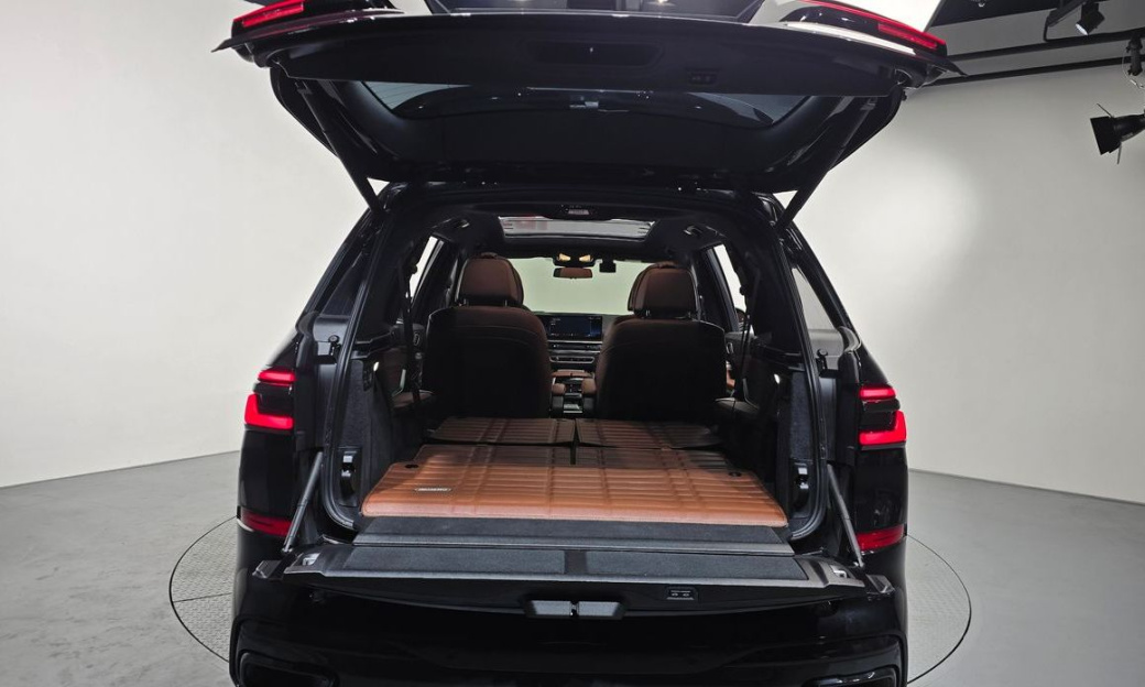BMW X7 xDrive 40i M Sport 6STR, 2024
