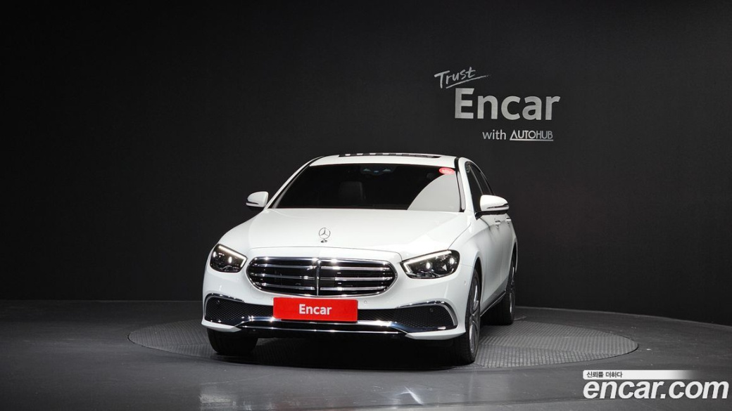 Mercedes-Benz E-Class E350 4MATIC Exclusive, 2023