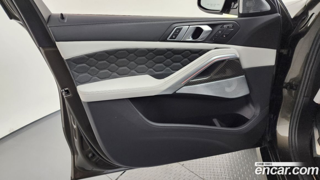 BMW X6M 4.4 Competition, 2021