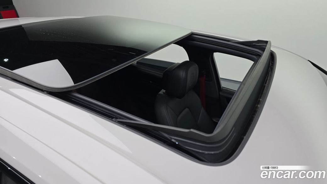 Porsche Cayenne 3.0 PLATINUM EDITION, 2022