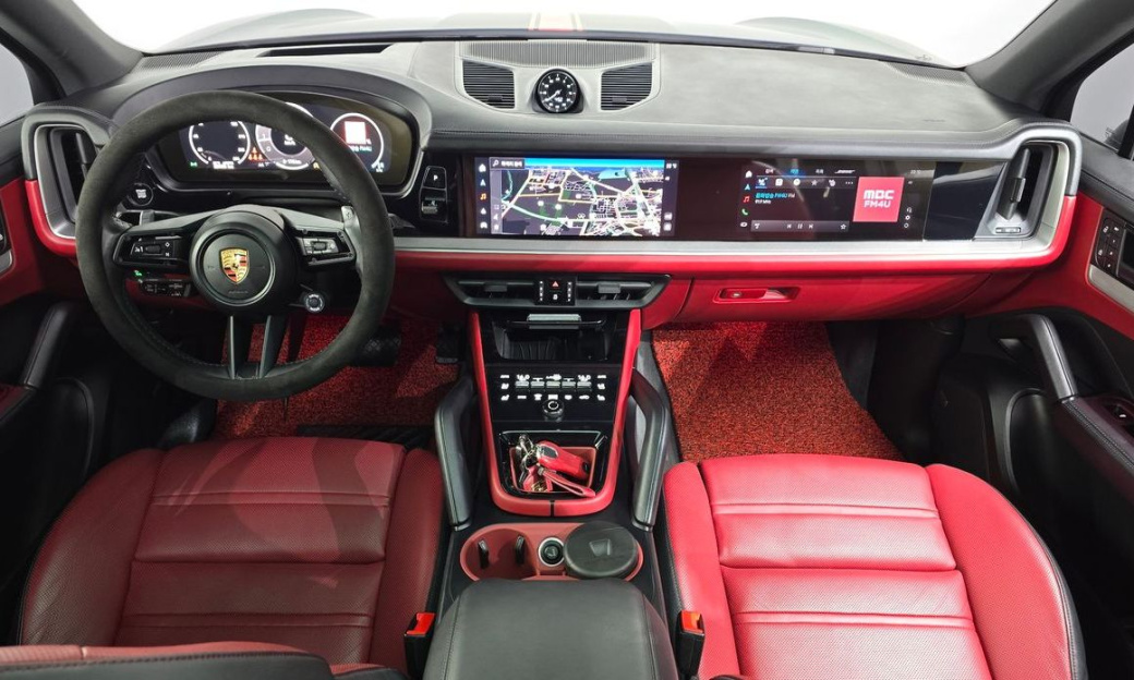 Porsche Cayenne 3.0, 2024