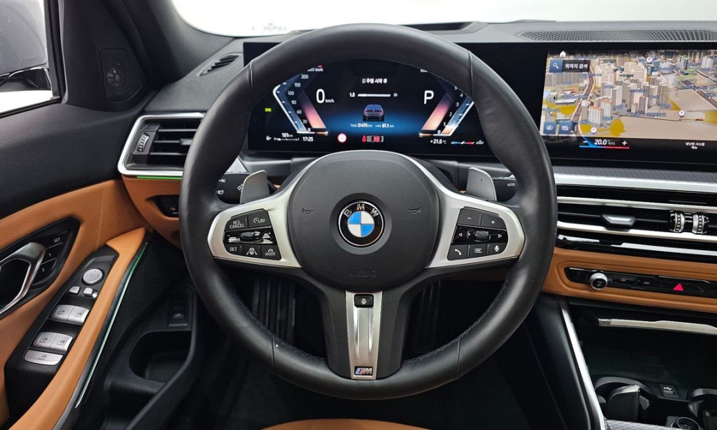 BMW 3-Series 320i M Sport, 2024