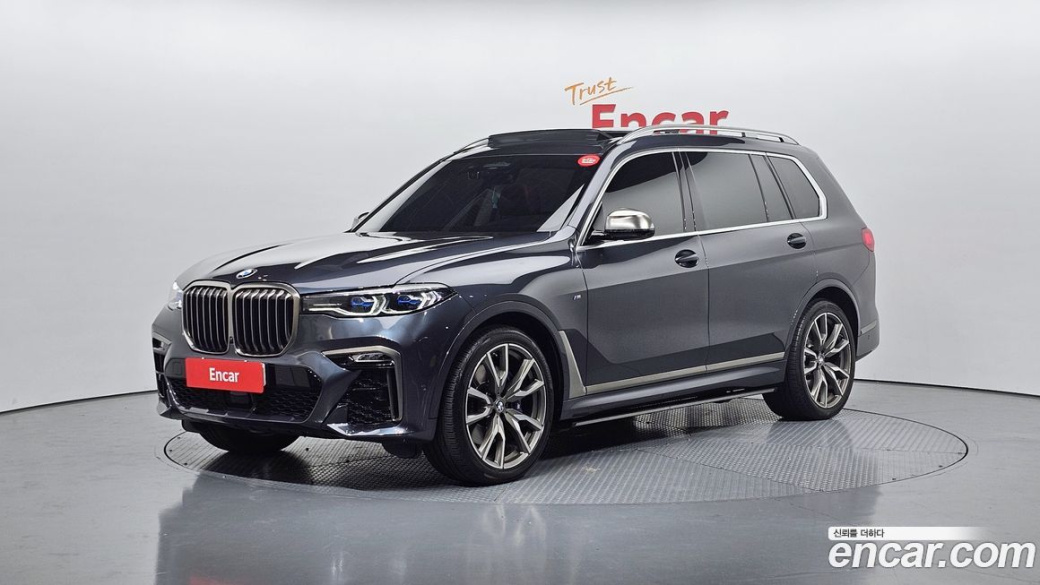BMW X7 M50i 6STR, 2022