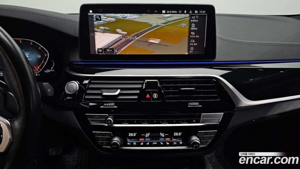 BMW 5-Series 530i M Sport Package, 2022