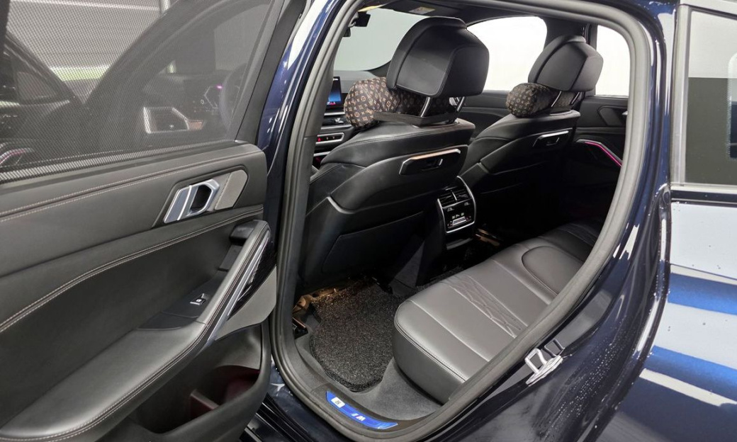 BMW X6 xDrive40i M Sport, 2024