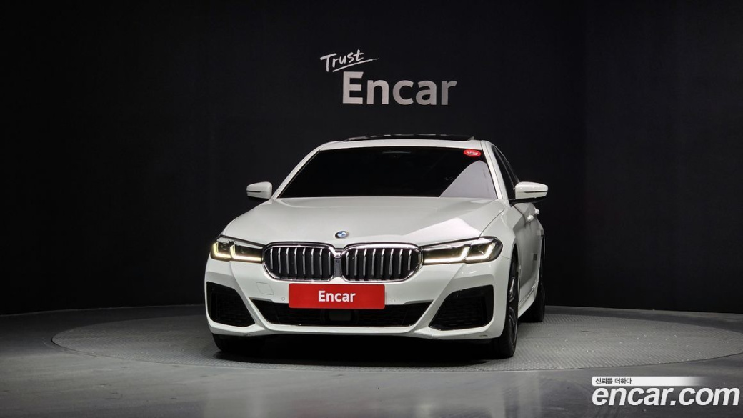 BMW 5-Series 520i M Sport, 2023