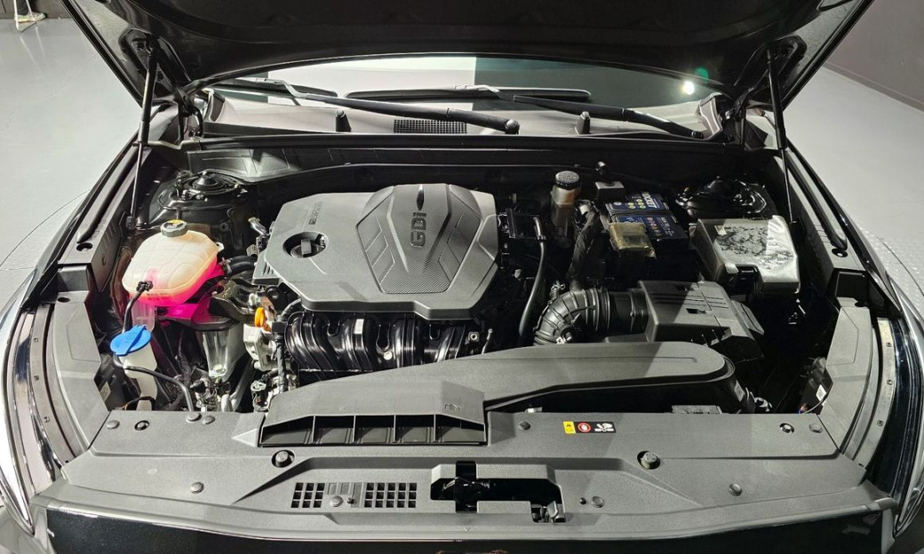 Kia K8 2.5 Gasoline 2WD, 2023