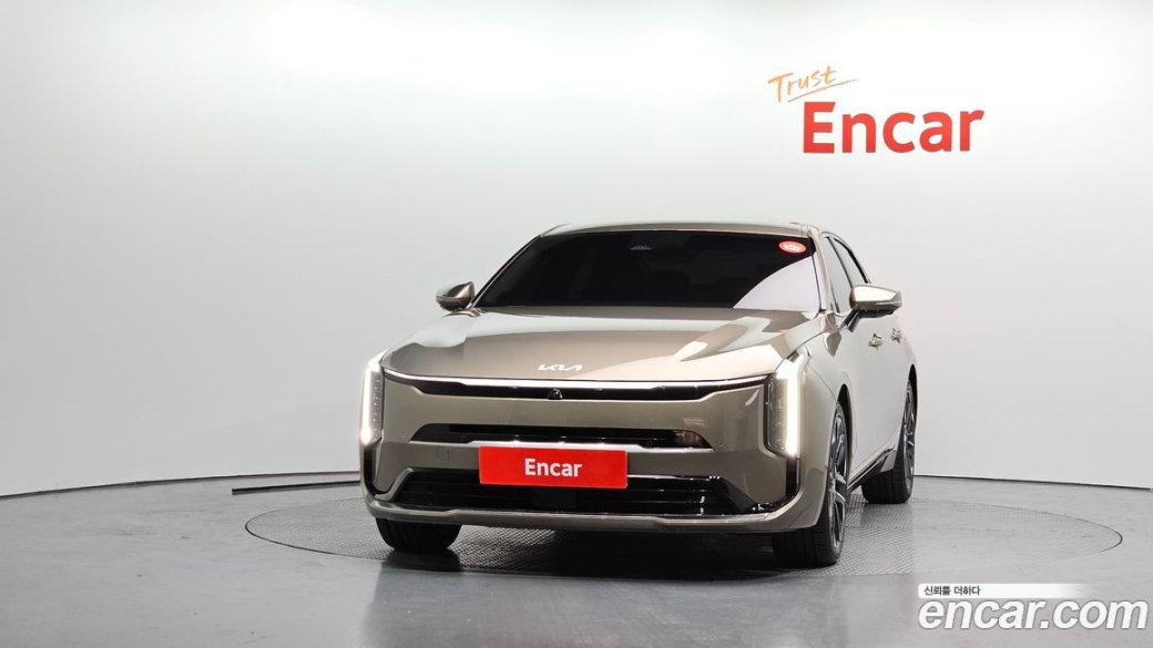 Kia K8 2.5 Gasoline 2WD, 2025