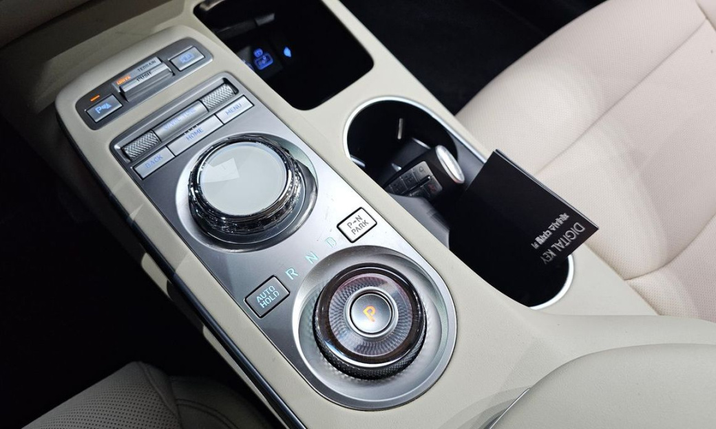 Genesis GV70 2.5T Gasoline AWD, 2024