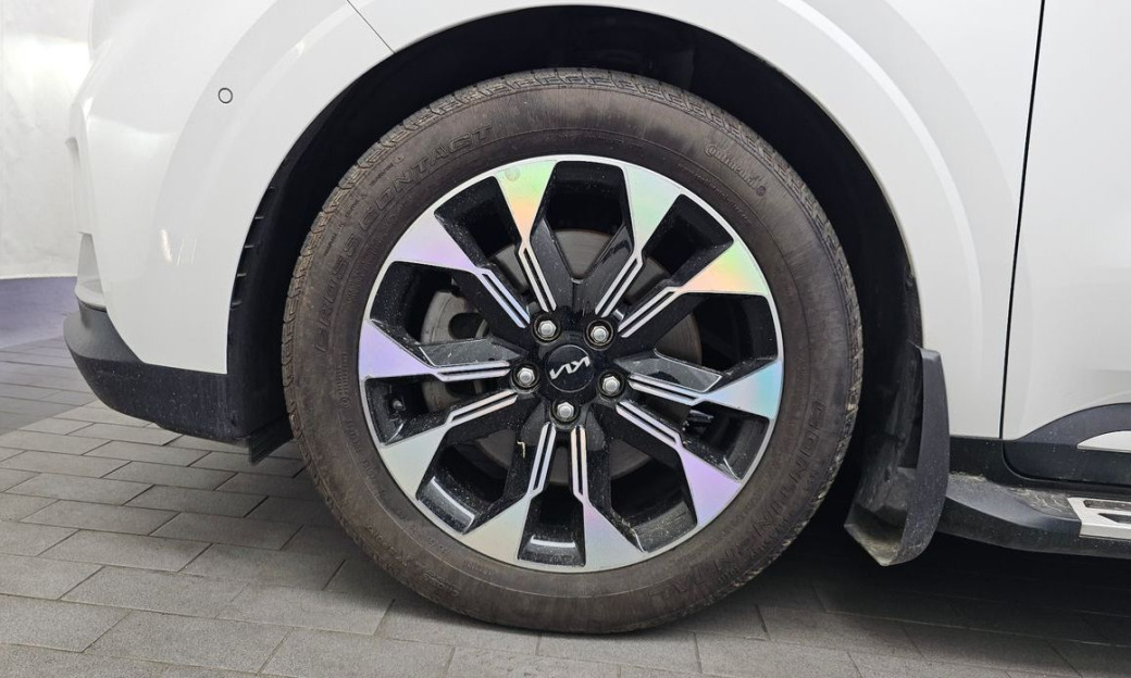 Kia Carnival 7-Seater Signature, 2022