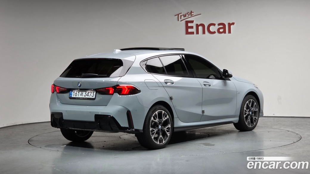 BMW 1-Series 120 M Sport, 2025