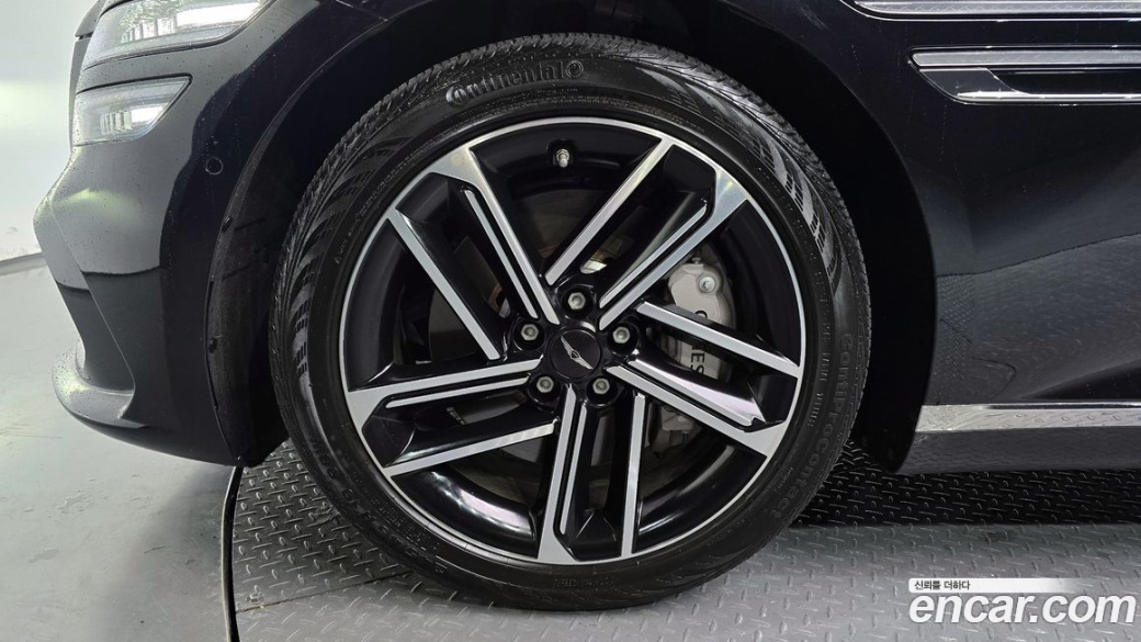 Genesis G80 Gasoline 2.5 Turbo AWD, 2025
