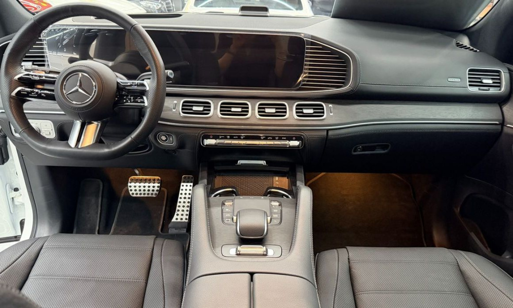 Mercedes-Benz GLS-Class GLS450 4MATIC, 2025