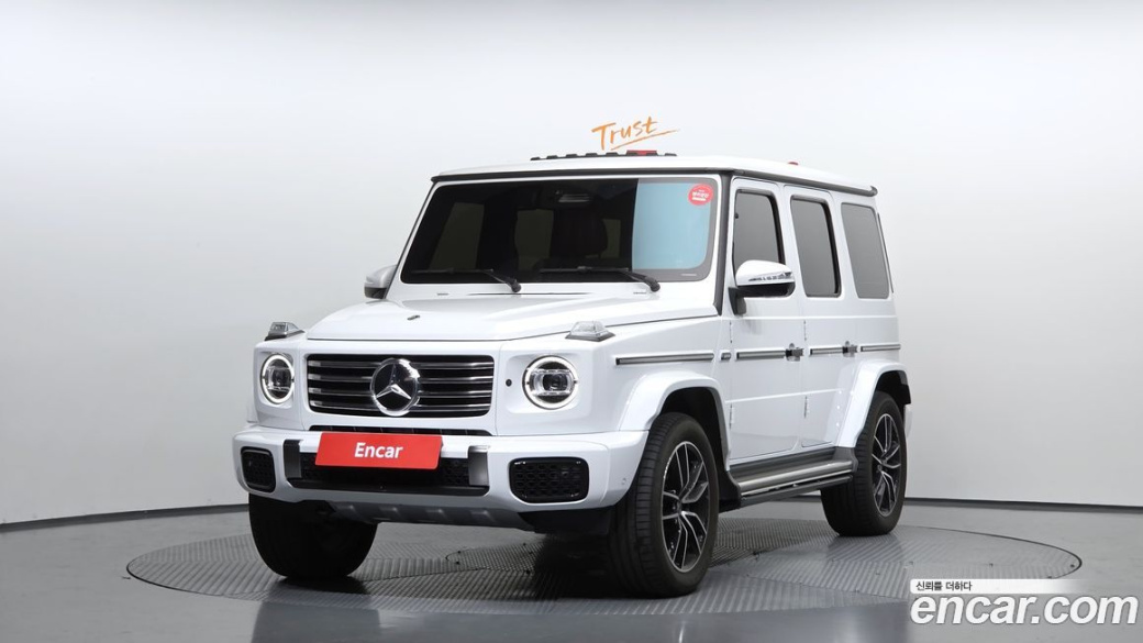 Mercedes-Benz G-Class G450d Manufaktur, 2025