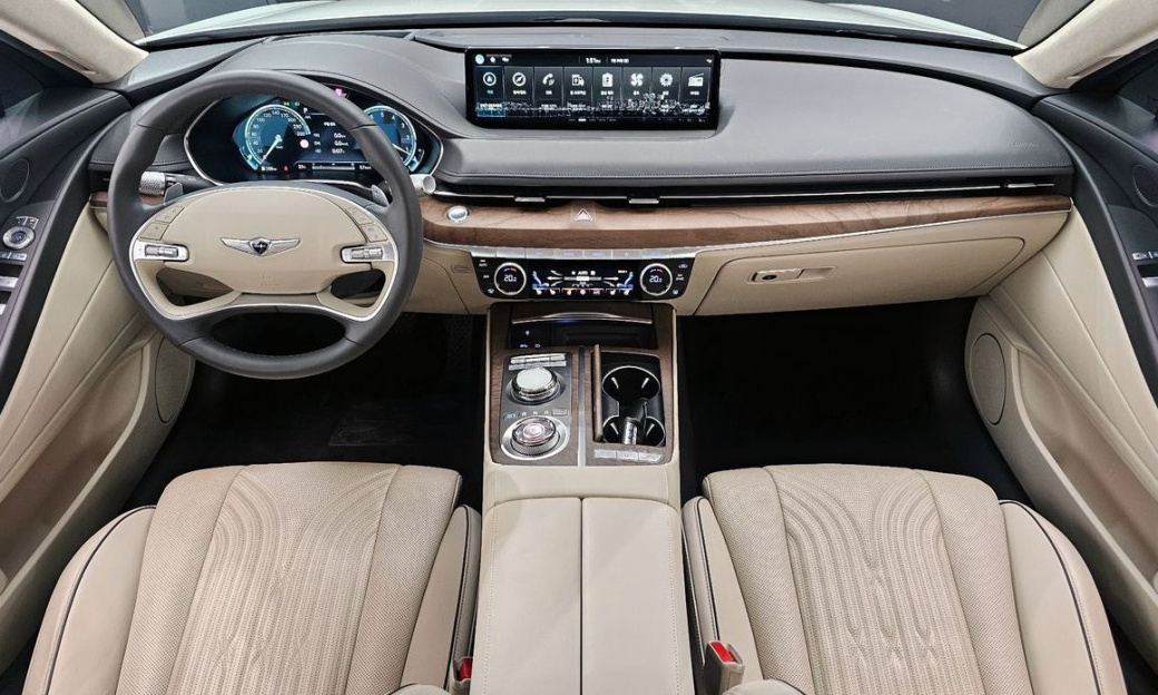 Genesis G80 Gasoline 2.5 Turbo AWD, 2024