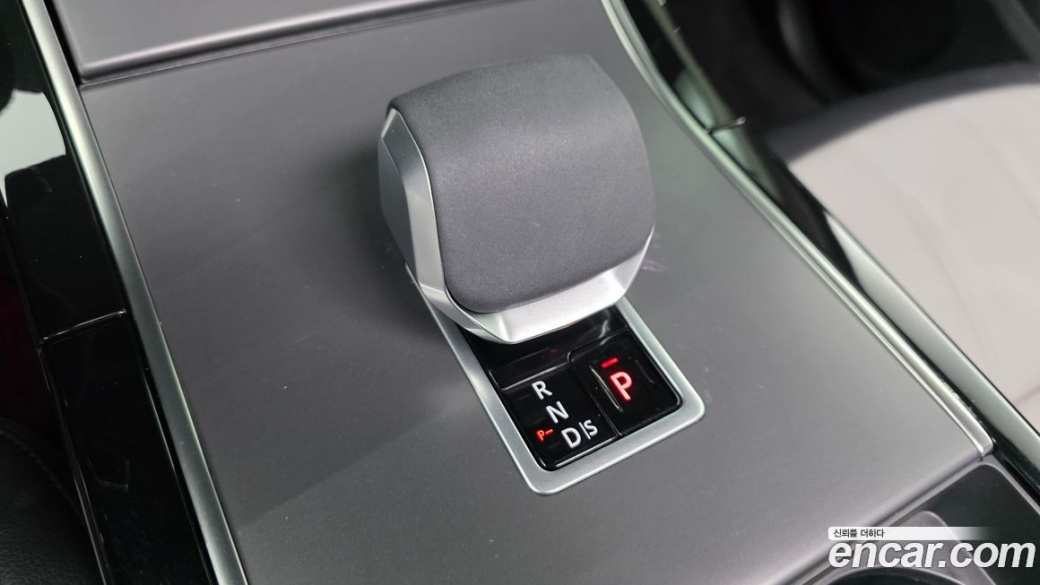 Land Rover Range Rover Evoque P250 Dynamic SE, 2025