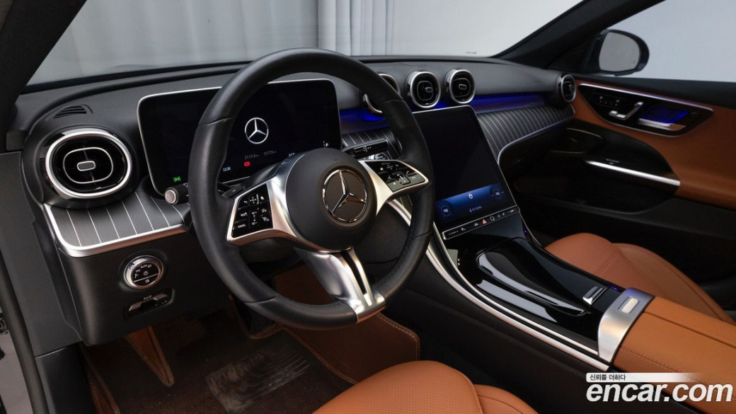 Mercedes-Benz C-Class C300 4MATIC Avantgarde, 2024