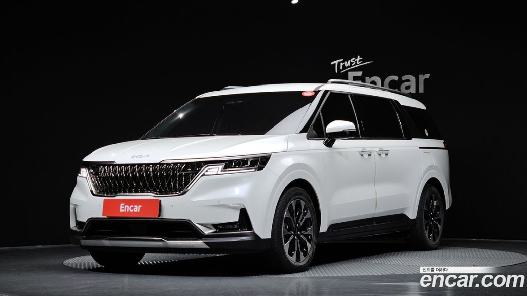 Kia Carnival 9-Seater Noblesse, 2023