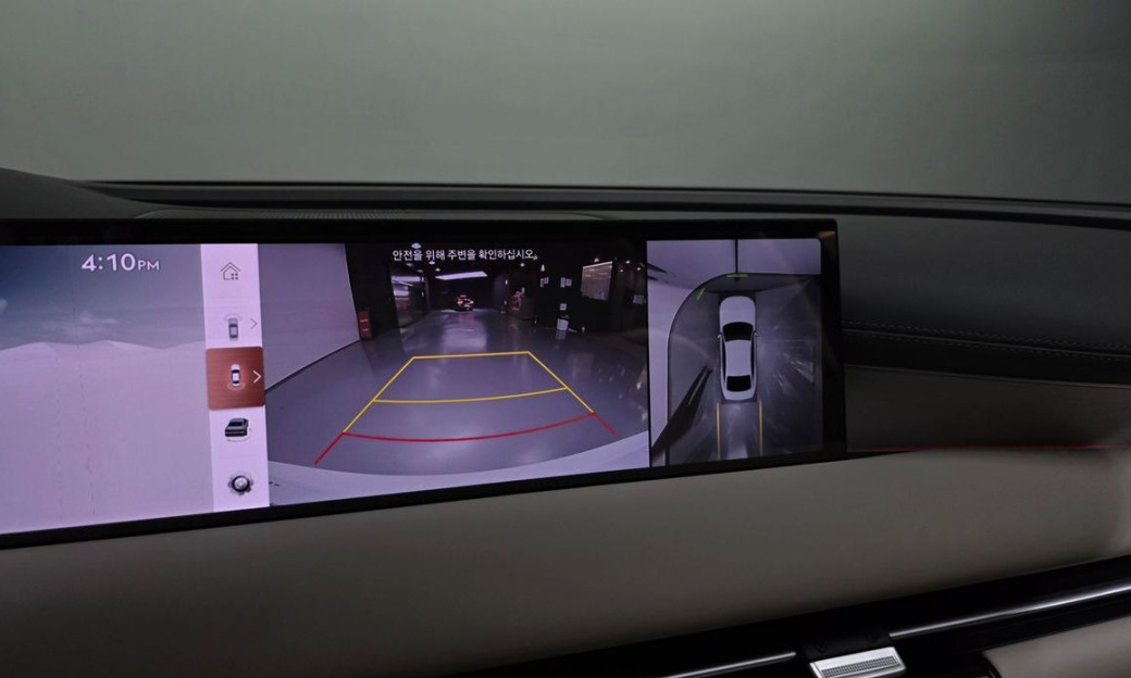 Genesis G80 Gasoline 2.5 Turbo AWD, 2025
