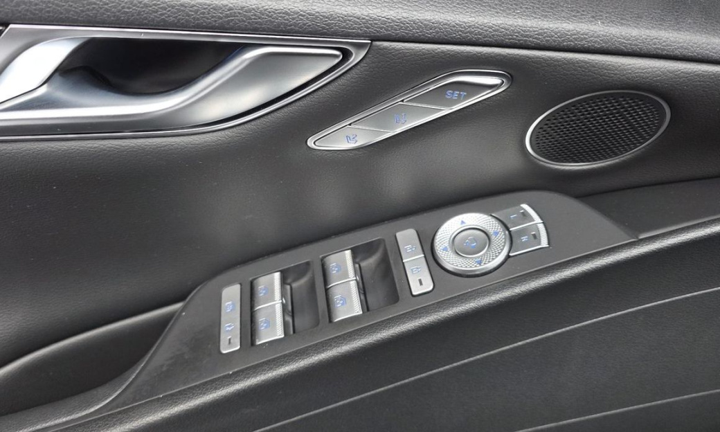 Genesis G80 Gasoline 2.5 Turbo AWD, 2023