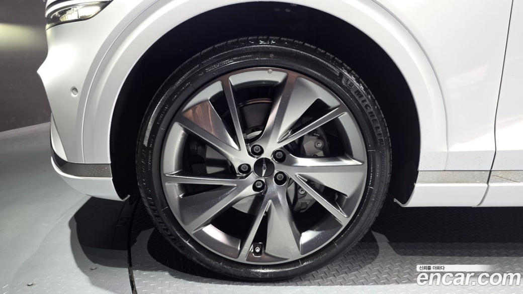 Genesis GV70 2.5T Gasoline AWD, 2025