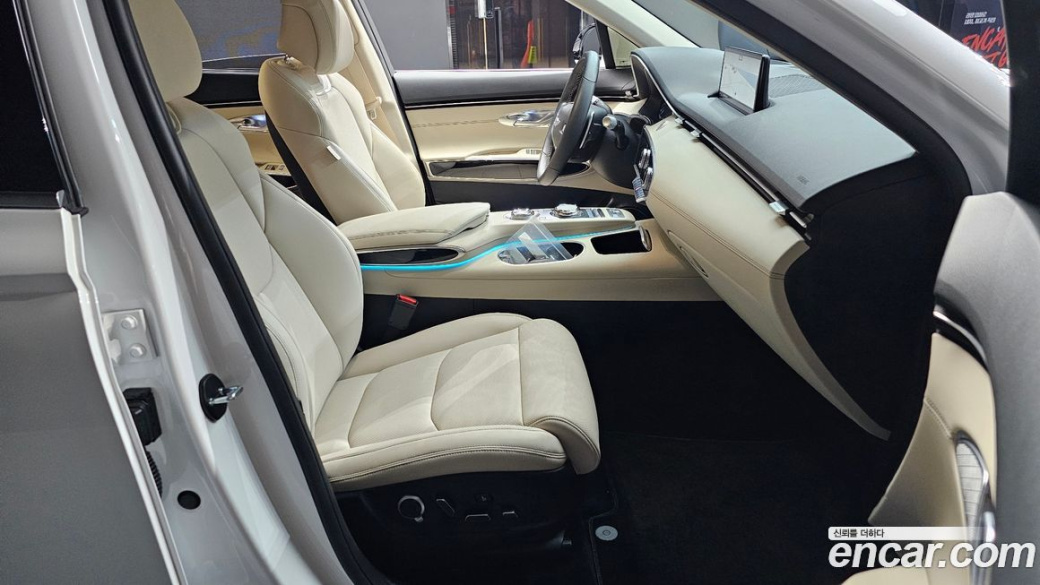 Genesis GV70 2.5T Gasoline AWD, 2024